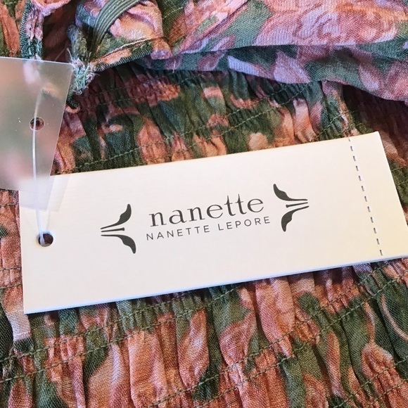 Nanette Lepore puff sleeve peasant blouse. Size Large. NWT - Picture 3 of 8